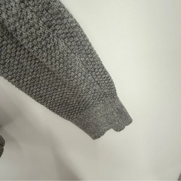 Abercrombie & Fitch Button Cardigan Sweater Mens Size Medium Shawl Collar Gray - Picture 7 of 10